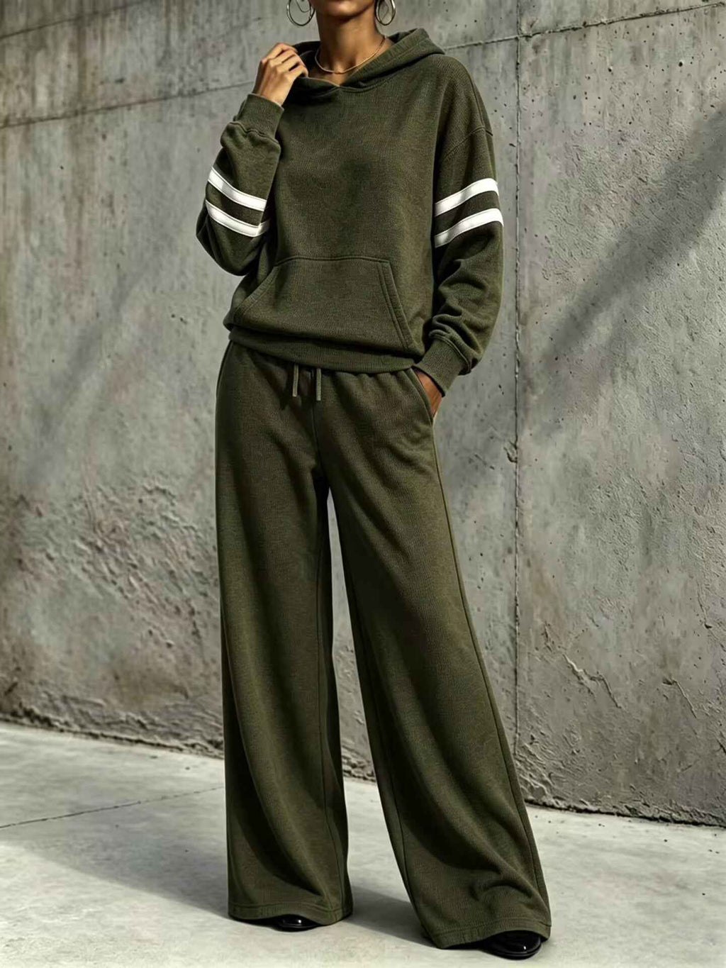 Womens Hooded Sweatshirt And Wide-leg Pants Two-piece Set